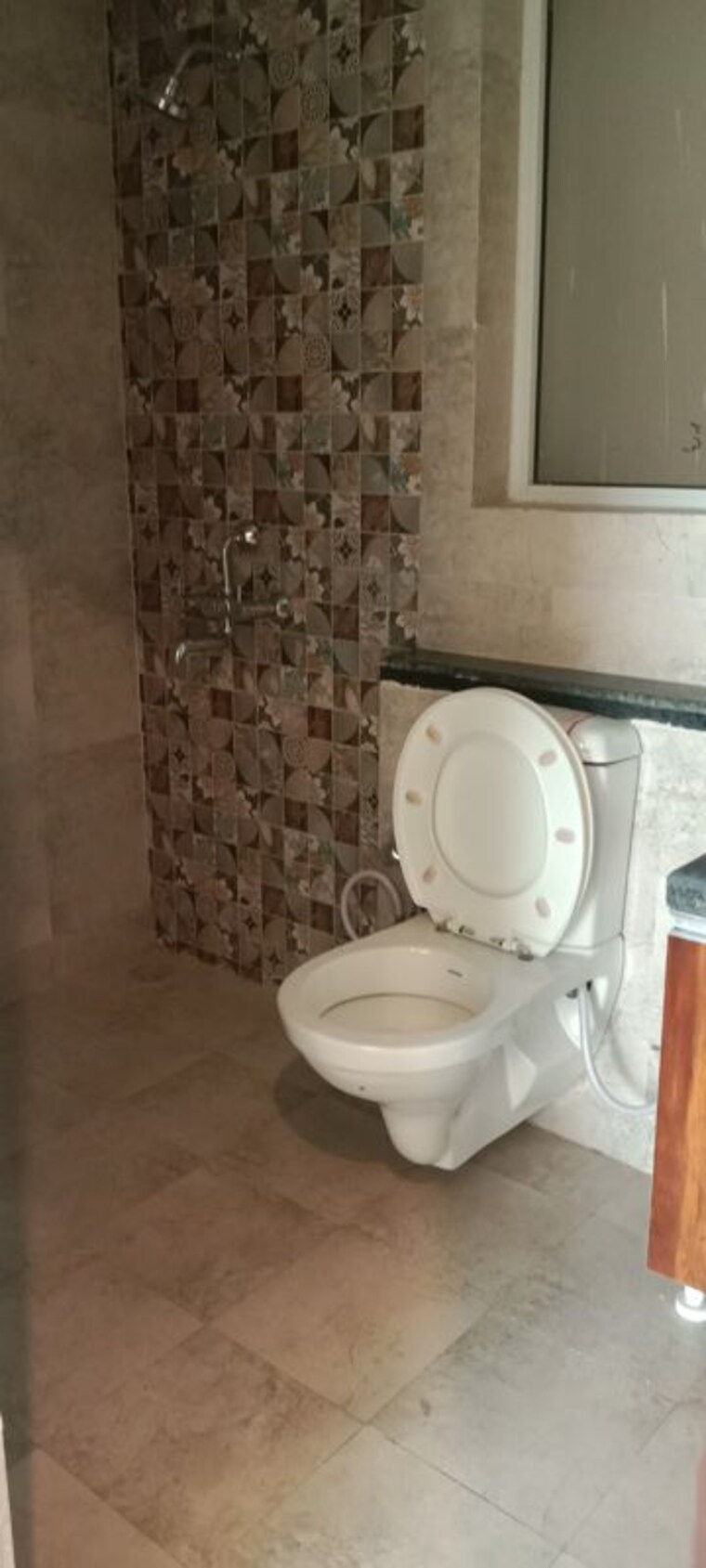 Bathroom, mahagun-mirabella 2.5 Bedroom 1400 Sq.Ft. Apartment In Sector 79 Noida 10331836