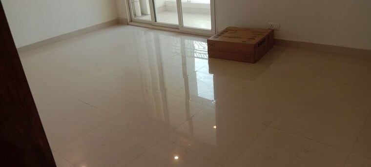 Room, mahagun-mirabella 2.5 Bedroom 1400 Sq.Ft. Apartment In Sector 79 Noida 10331836