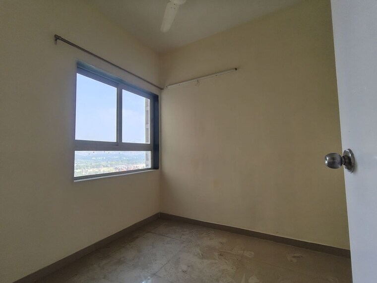 Room, indiabulls-greens 1.5 Bedroom 750 Sq.Ft. Apartment In New Panvel Navi Mumbai 10331825