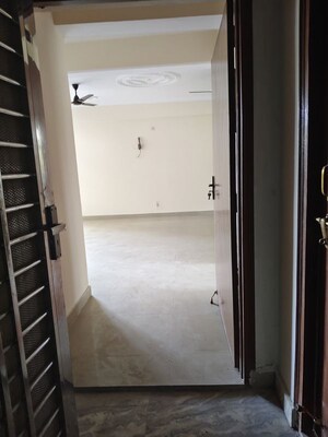 Building Lobby in 2 BHK Apartment at Samiah Melrose Square, Vrindavan Yojna – for Sale