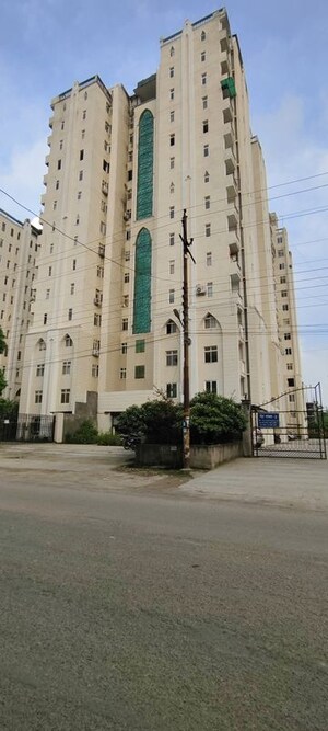 2 BHK Apartment – Exterior View View at Samiah Melrose Square, Vrindavan Yojna - for Sale