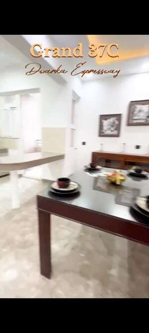 Team Area in 2.5 BHK Apartment at Imperia Esfera, Sector 37c – for Sale