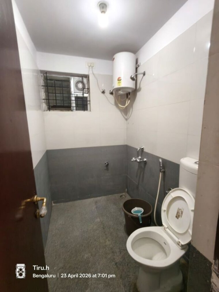 Bathroom, hsr layout sector 3 2 Bedroom 1000 Sq.Ft. Independent House In Hsr Layout Sector 3 Bangalore 10331917