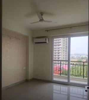 Room in 2 BHK Apartment at Maya Green Lotus Saksham, International Airport Road – for Rent