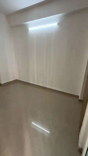 Room in 3 BHK Apartment at Fusion Homes, Tech Zone 4 Greater Noida – for Sale