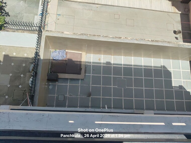 Exterior View, sector 24 5 Bedroom 250 Sq.Yd. Independent House In Sector 24 Panchkula 10331939