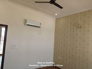 Furnished Amenities in 5 BHK Independent House at Sector 24 – for Sale