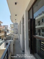 6 BHK + Extra Room 250 Sq.Yd. Independent House in Sector 24