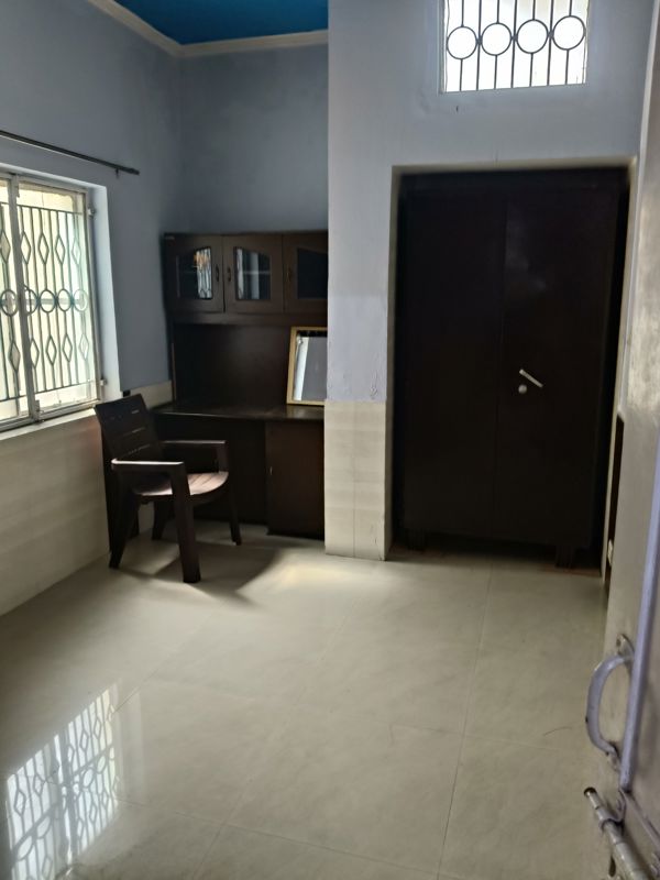 2 BHK 1050 Sq.Ft. Apartment in Arun Vihar Sector 37