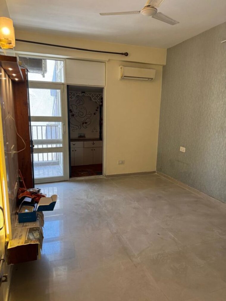 Room, trishla-city 3 Bedroom 1600 Sq.Ft. Apartment In Patiala Road Zirakpur 10331985