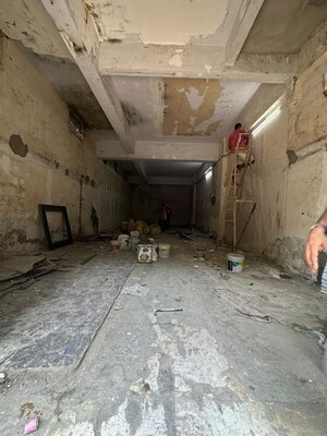  Warehouse For Rent in Lower Parel