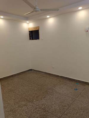 1 BHK Builder Floor For Rent in Lajpat Nagar 4