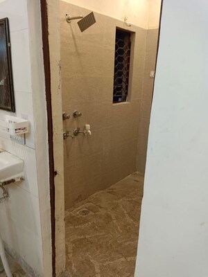 Bathroom in 1 BHK Builder Floor at Lajpat Nagar 4 – for Rent