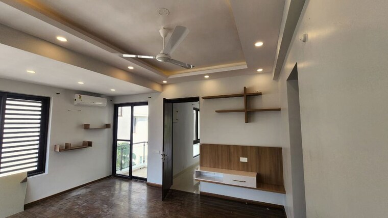 Bedroom, mantri-group-mantri-euphoria 3 Bedroom 3150 Sq.Ft. Apartment In Narsingi Hyderabad 10332003