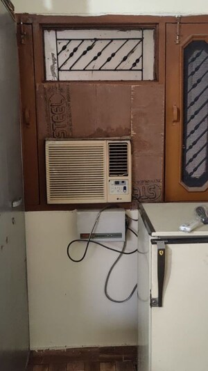 Kitchen in 1 BHK Builder Floor at Sector 23 – for Rent