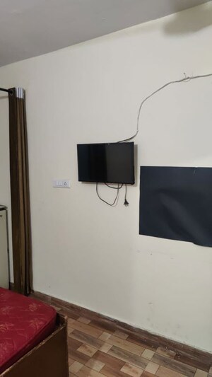 Furnished Amenities in 1 BHK Builder Floor at Sector 23 – for Rent