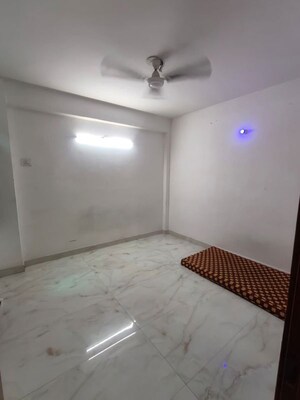 Room in 1 BHK Independent House at Saket – for Rent