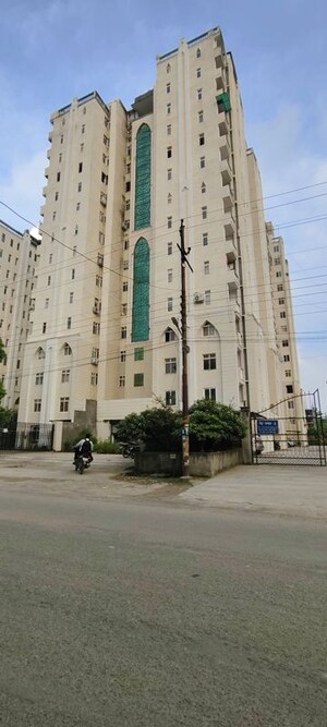 3 BHK Apartment – Exterior View View at Samiah Melrose Square, Vrindavan Yojna - for Sale