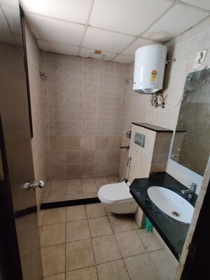 Bathroom in 4 BHK Apartment at Eros Kenwood Tower, Sector 39 – for Rent