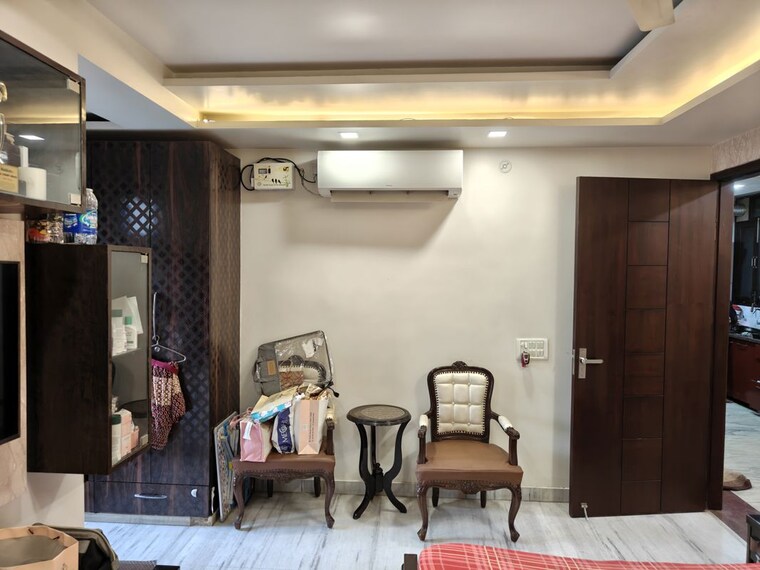 Living Room, mahendru enclave 3 Bedroom 1800 Sq.Ft. Builder Floor In Mahendru Enclave Delhi 10332034