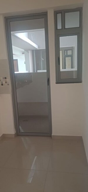 Bathroom in 1 BHK Apartment at Mahindra Happinest Tathawade Phase 1, Tathawade – for Rent