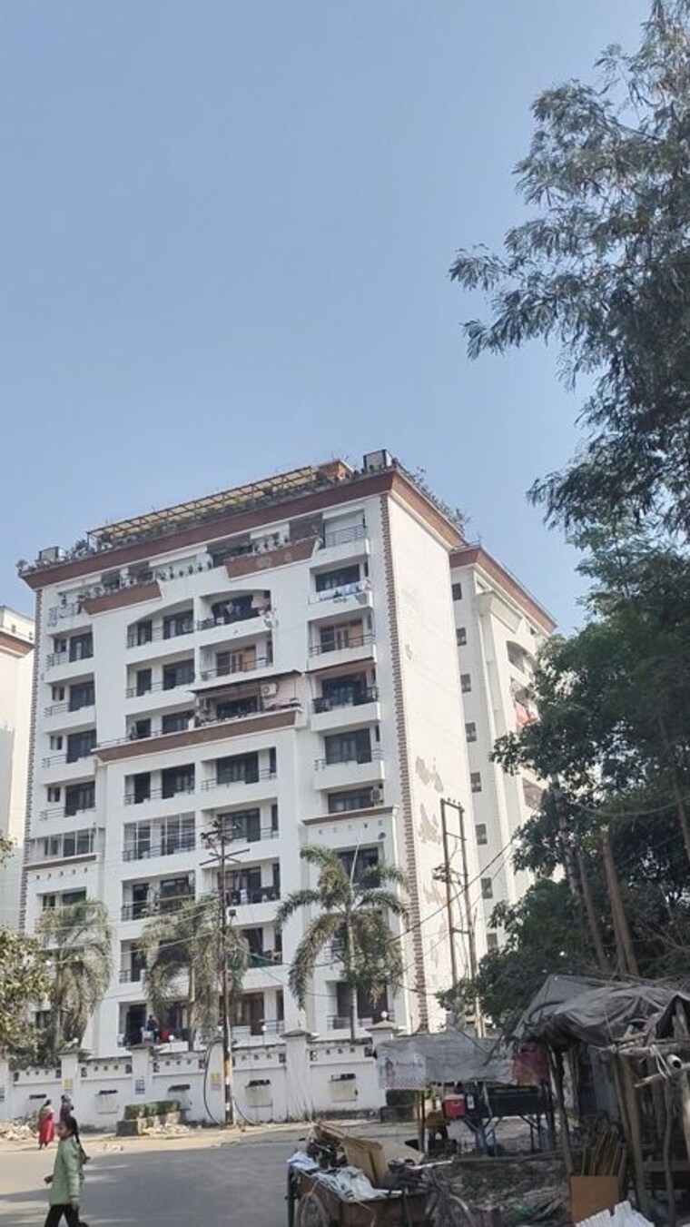 Exterior View, aditya-royal-crescent 2 Bedroom 1380 Sq.Ft. Apartment In Vrindavan Yojna Lucknow 10332047