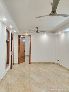 2 BHK Independent House For Rent in Saket