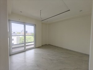 Room in 3 BHK Apartment at Ramdaspeth – for Sale