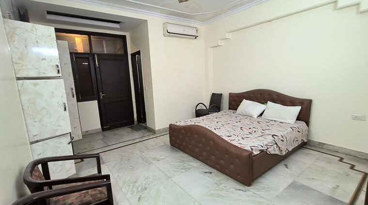 Bedroom, malviya nagar 3 Bedroom 1600 Sq.Ft. Builder Floor In Malviya Nagar Delhi 10332085