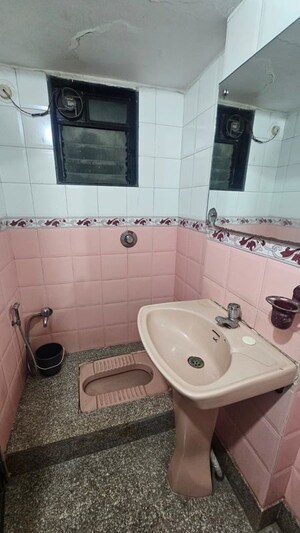 Bathroom in 2 BHK Apartment at Aagan Society, Ghansoli – for Rent