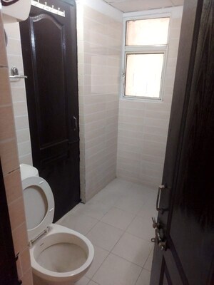 Bathroom in 3.5 BHK Apartment at Amrapali Zodiac, Sector 120 – for Sale