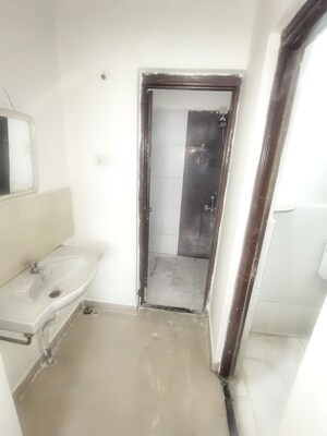 Building Lobby in 1 BHK Apartment at Gulmohar Serene, Kharadi – for Rent