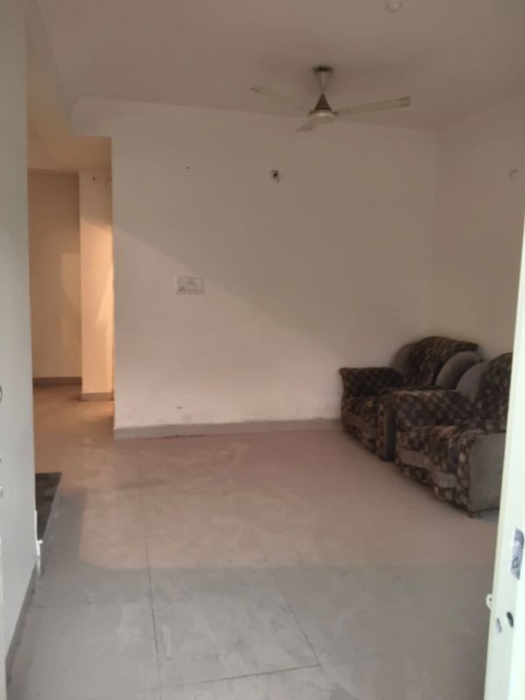 Room, hoshangabad 4 Bedroom 2200 Sq.Ft. Independent House In Hoshangabad Bhopal 10332114