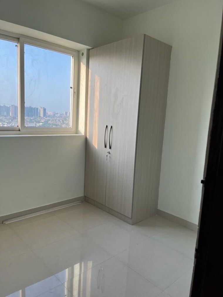 Room, mahagun-mirabella 2.5 Bedroom 1380 Sq.Ft. Apartment In Sector 79 Noida 10332065