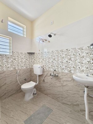 Bathroom in 2 BHK Builder Floor at Iti Layout – for Rent