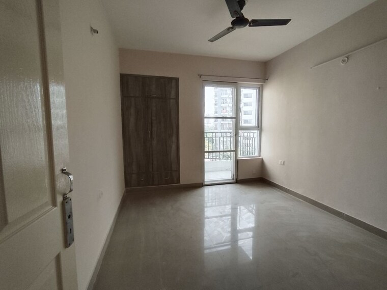 Room, mapsko-paradise 3 Bedroom 1340 Sq.Ft. Apartment In Sector 83 Gurgaon 10257368