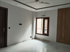 Room in 4 BHK Builder Floor at Jasola – for Sale