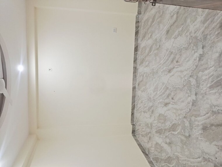 Room, baraula 2 Bedroom 82 Sq.Yd. Builder Floor In Baraula Noida 10332158