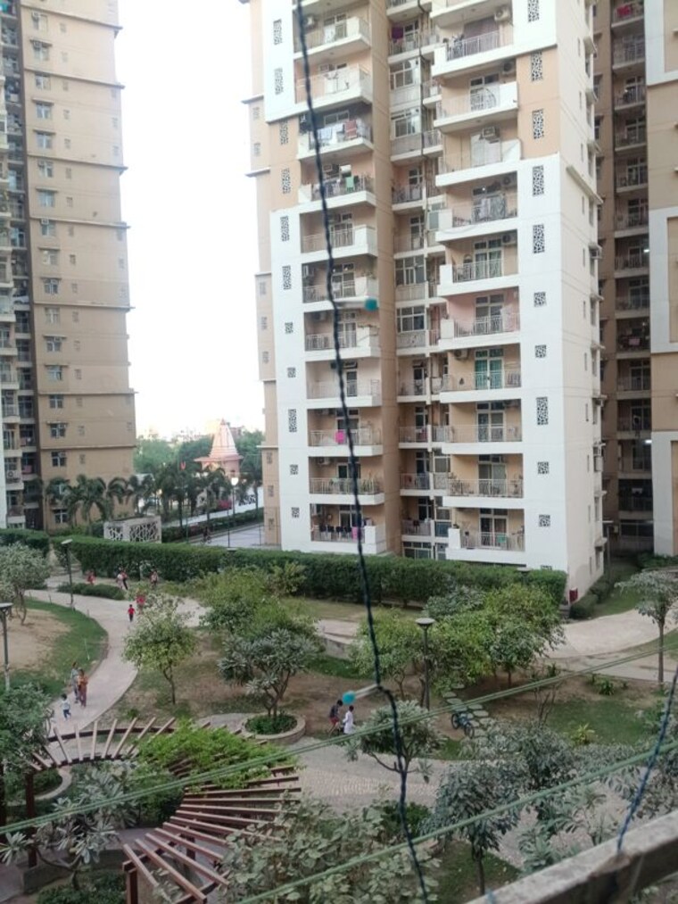 Exterior View, mahagun-mywoods 2 Bedroom 935 Sq.Ft. Apartment In Sector 16c Greater Noida Greater Noida 10332193
