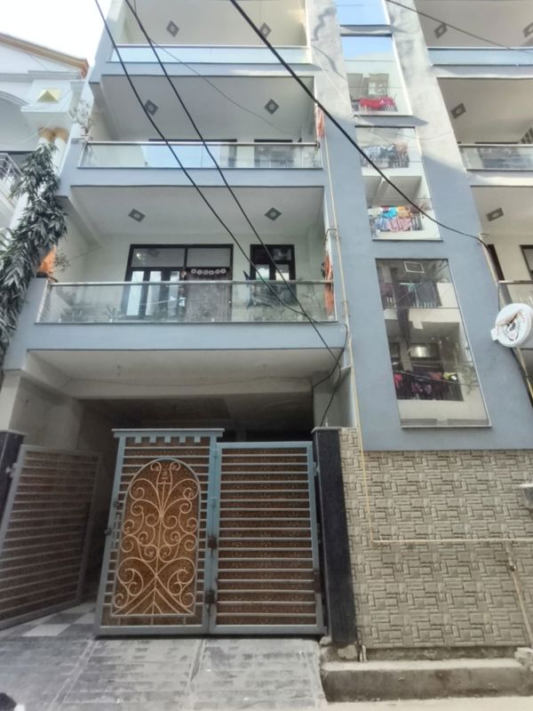 3 BHK + Store Room Builder Floor For Sale in Baraula