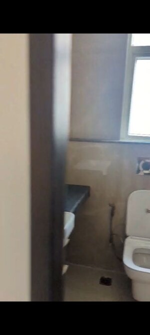 Bathroom in 3 BHK Apartment at Smart World Orchard, Sector 61 – for Sale