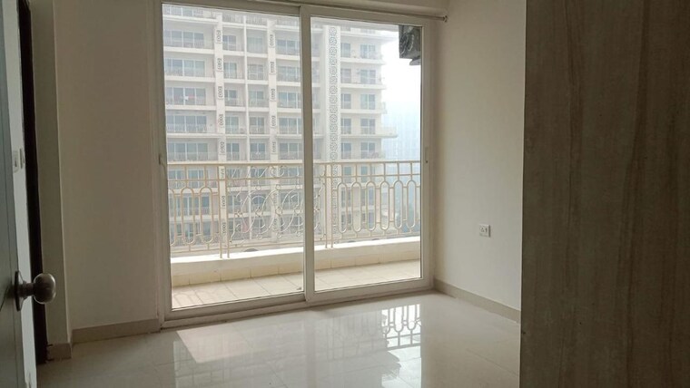 Room, mahagun-mirabella 3 Bedroom 1730 Sq.Ft. Apartment In Sector 79 Noida 10332181