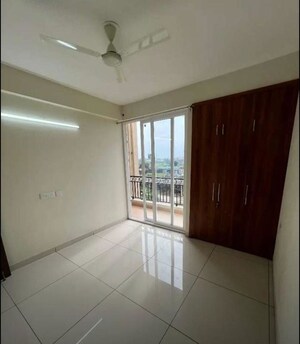 Room in 2 BHK Apartment at SBP City Of Dreams Zirakpur, High Ground – for Rent