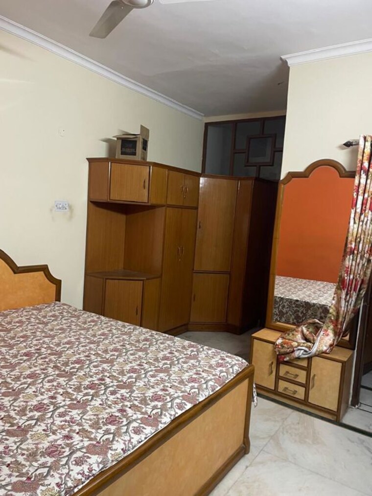 Bedroom, sector 38 3 Bedroom 2000 Sq.Ft. Builder Floor In Sector 38 Chandigarh 10332230
