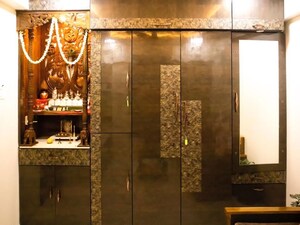 Furnished Amenities in 2 BHK Apartment at Safal Sai, Chembur – for Rent