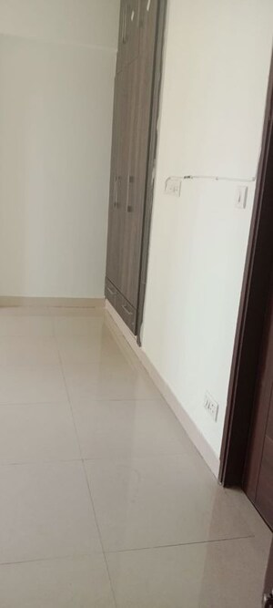 Building Lobby in 3 BHK Apartment at Mahagun Mirabella, Sector 79 – for Rent