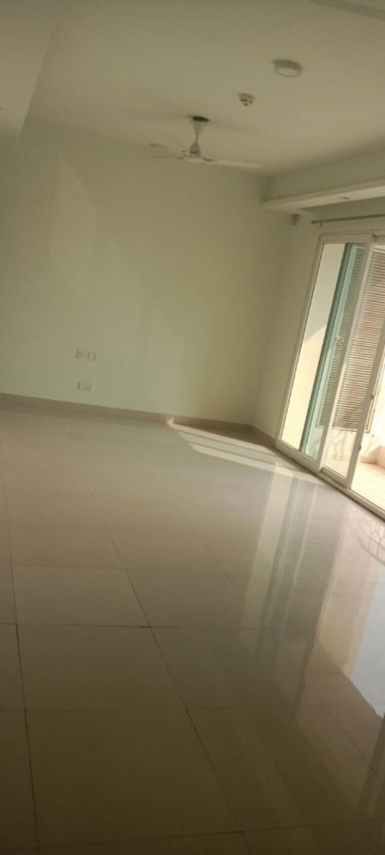 Room, mahagun-mirabella 3 Bedroom 1730 Sq.Ft. Apartment In Sector 79 Noida 10332221