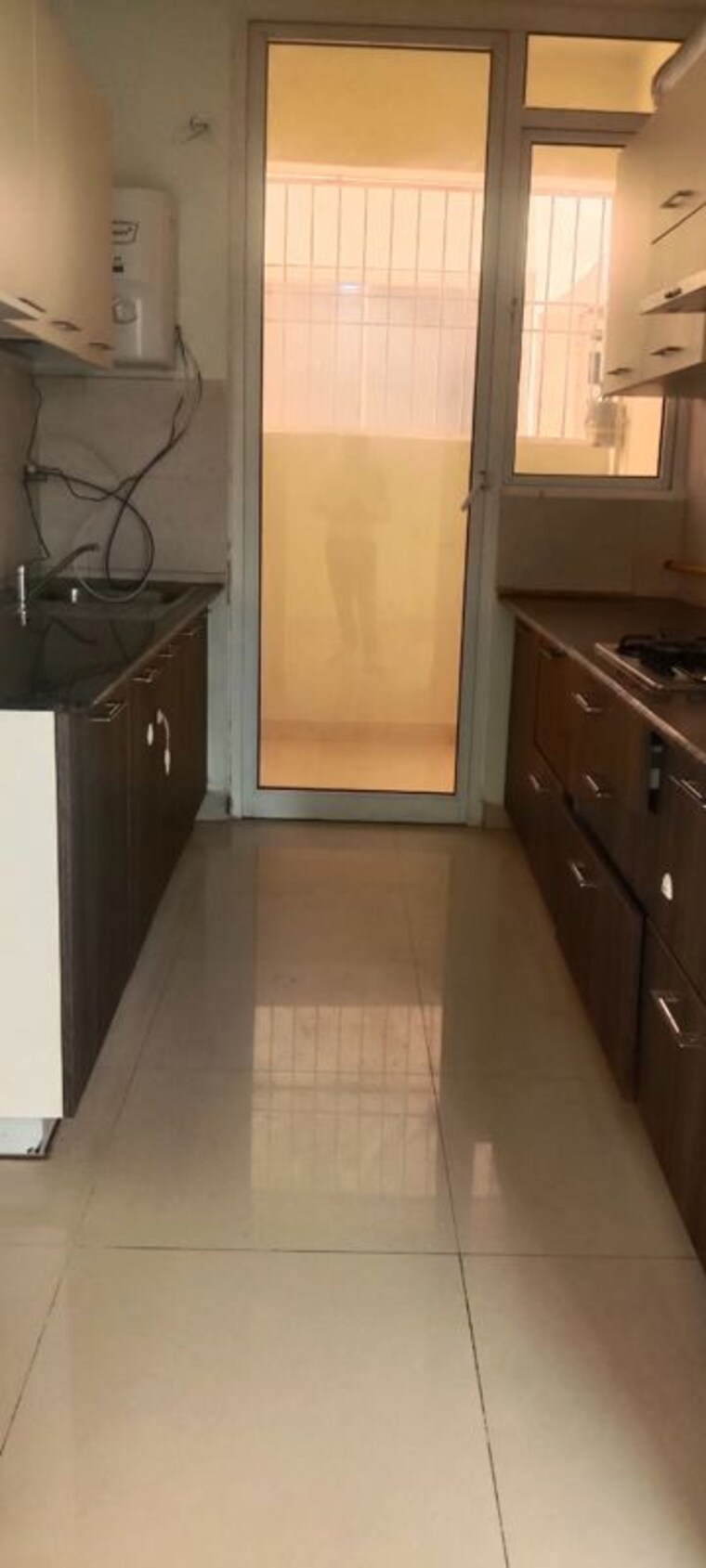 Kitchen, mahagun-mirabella 3 Bedroom 1730 Sq.Ft. Apartment In Sector 79 Noida 10332221