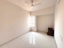3 BHK Apartment For Rent in Tain Square