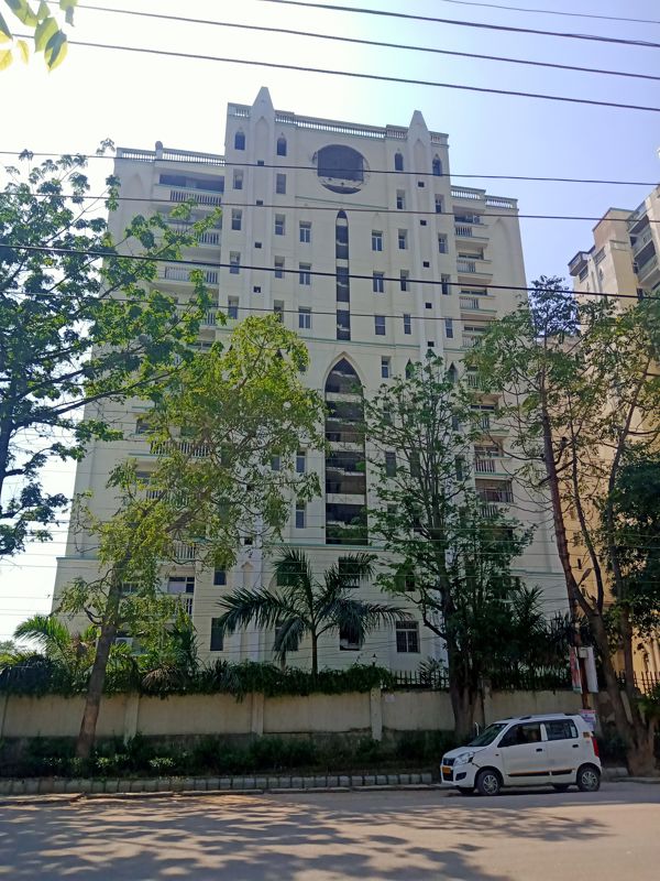 3.5 BHK + Servant Room 2250 Sq.Ft. Apartment in Samiah Melrose Square